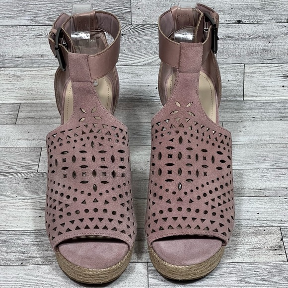 Marc Fisher Laser Cut Out Wedge Espadrille Pink Sandals Women’s Shoe size 9.5 M - Picture 3 of 6